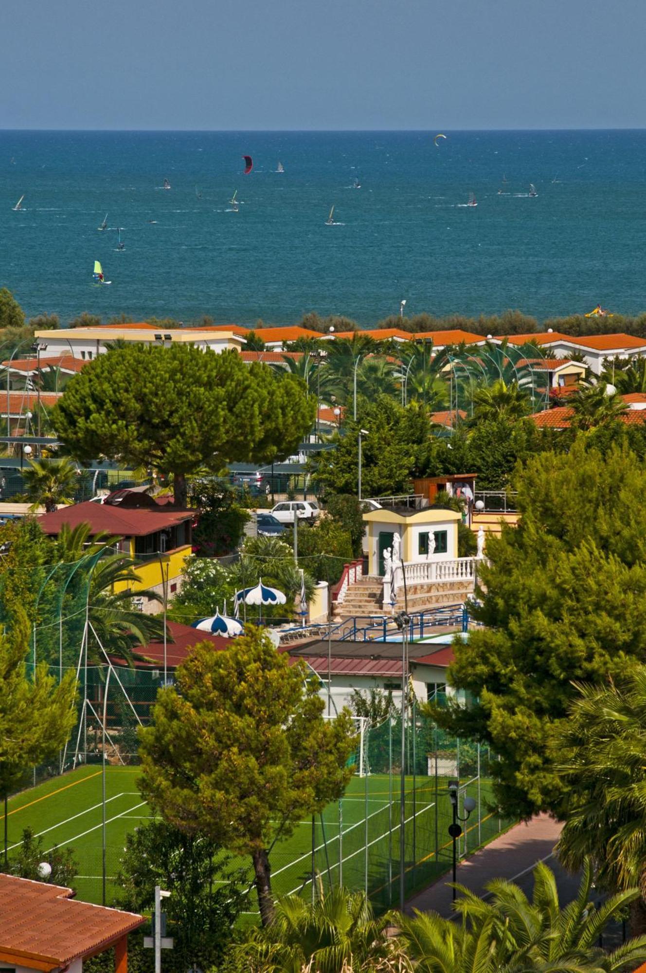 Green Park Village Vieste Esterno foto
